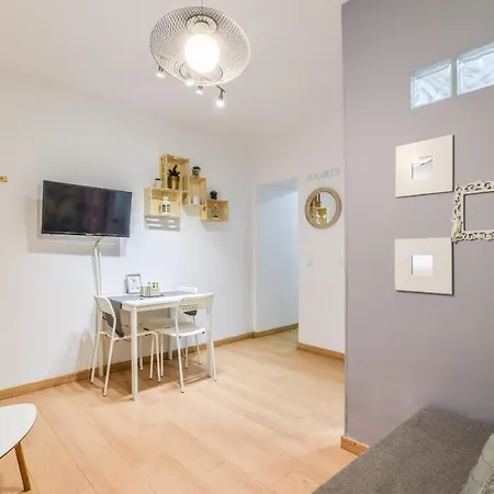 Acogedor Piso Madrid Centro Apartment Exterior photo